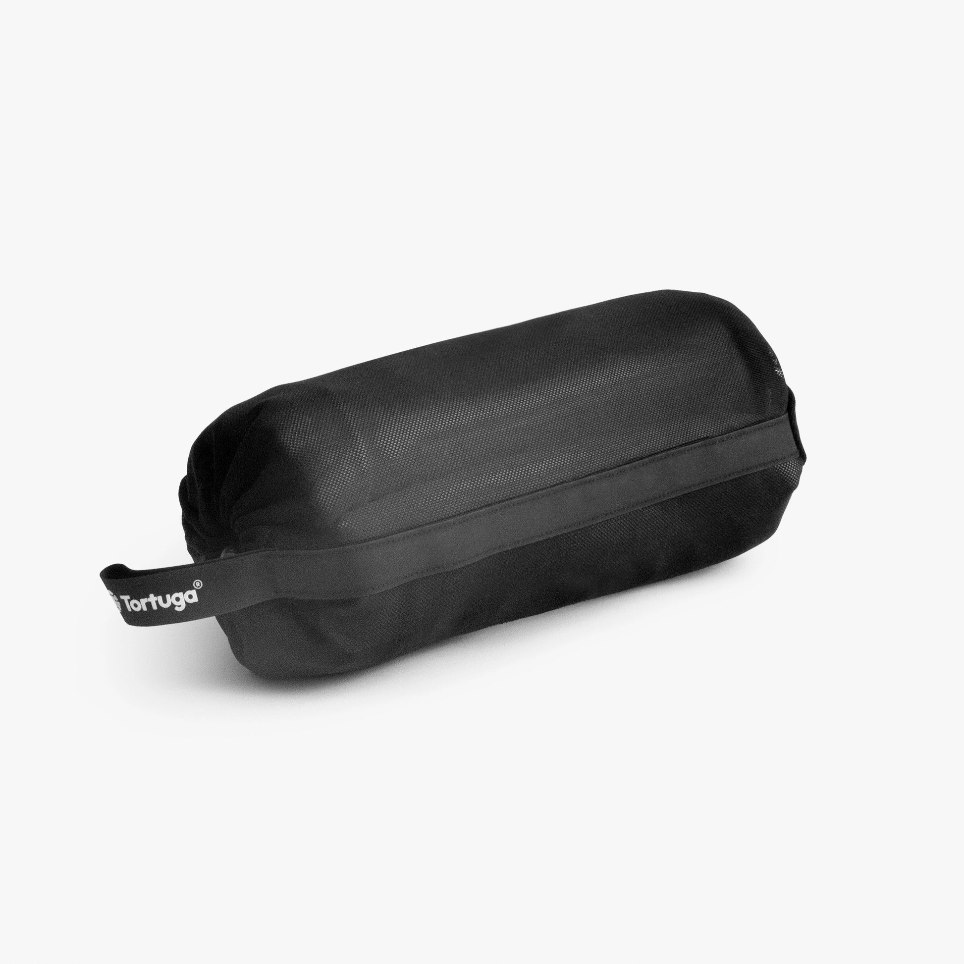 Breathable stretch mesh pouch for carrying